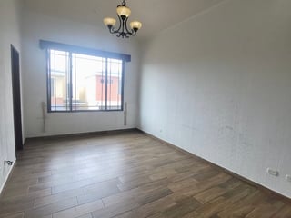 House for Sale in Fraijanes, Guatemala | 3 Bed, Garden, Parking | $160,000 - Image 7