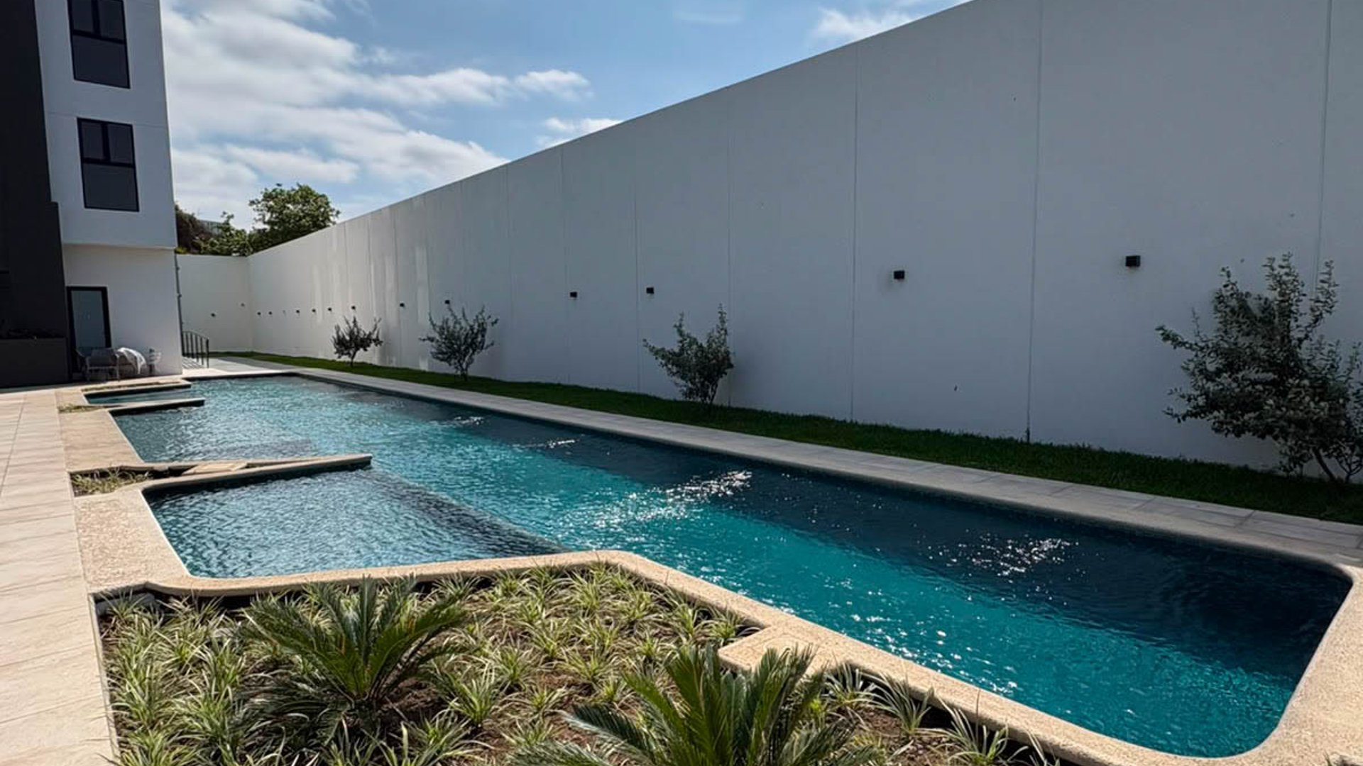 APARTAMENTO EN RENTA EN ZONA 11 MARISCAL - Miniatura 7