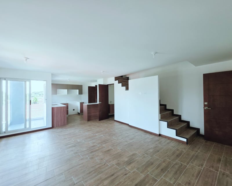 Apartamento de 2 Niveles en Venta Nuvó Naranjo Z4 Mixco