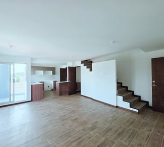 Apartamento de 2 Niveles en Venta Nuvó Naranjo Z4 Mixco