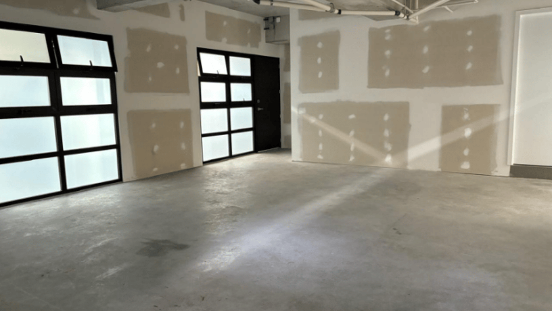 Oficina Comercial en Renta en zona 9 - Miniatura 7