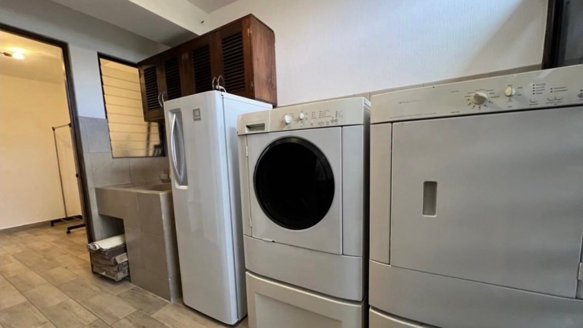 Apartamento en Alquiler Edificio La Barranca, zona 15 VH1 - Miniatura 21