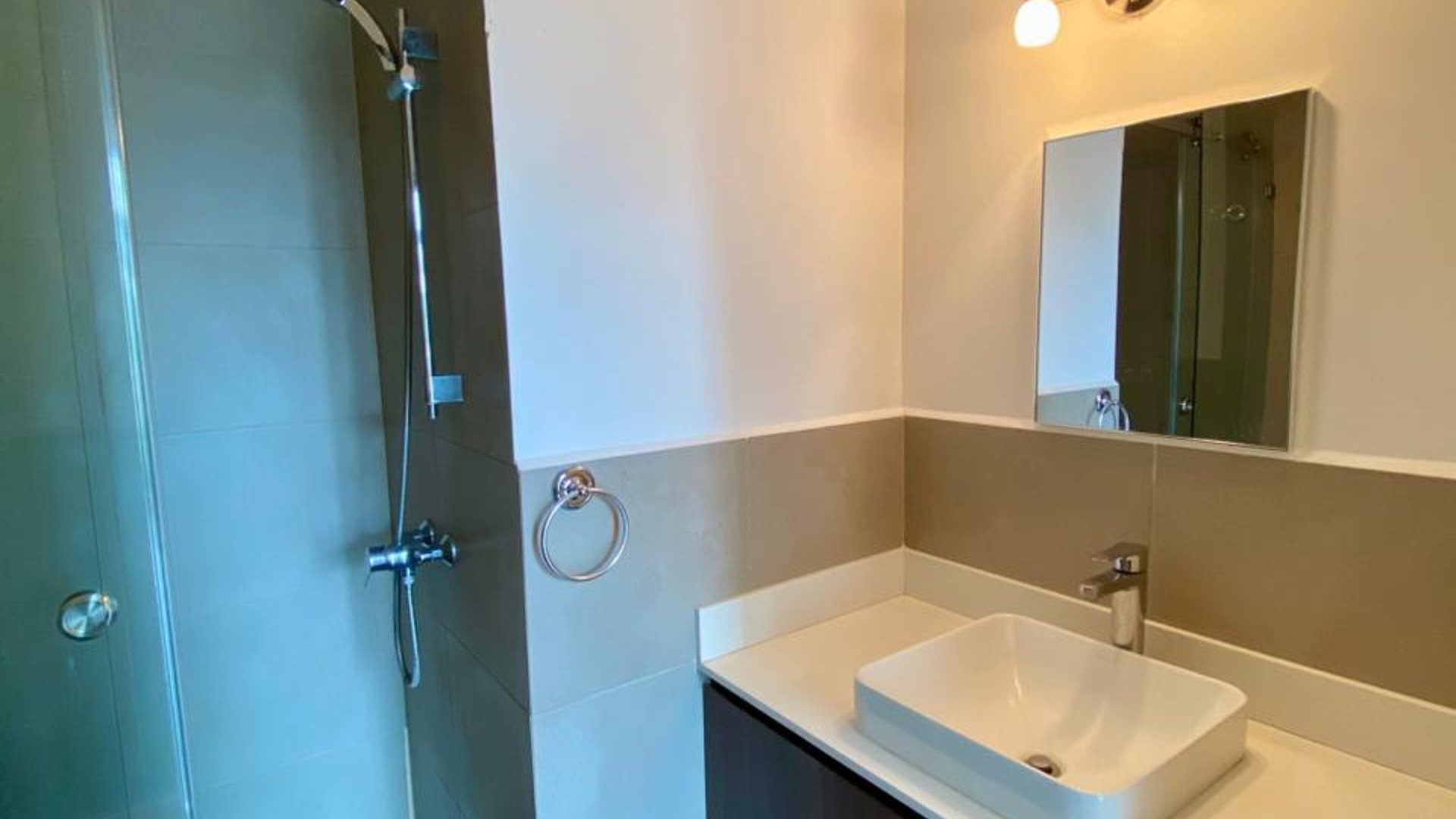 ????APARTAMENTO EN VENTA – 3 HAB  LIRIOS DE CAYALÁ | ZONA 16 - Miniatura 11