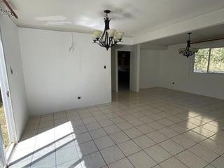 Amplia casa en alquiler con 4 habitaciones en KM 29 CAES Ref-5856 - 4
