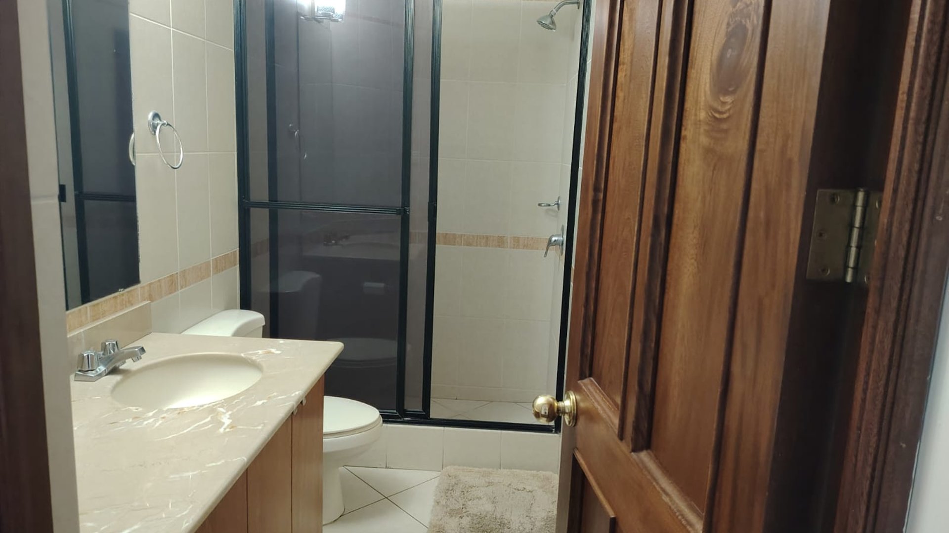 Apartamento semi amueblado en Renta en Zona 14 Las Américas - Miniatura 6
