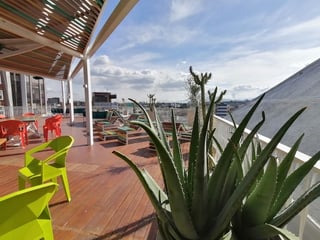 Oficina equipada en renta en zona 4 Guatemala - Image 19