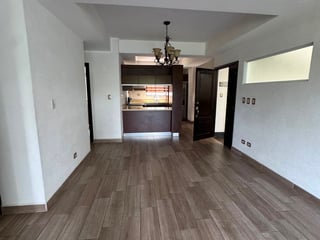 Alquiler apartamento 2 Dormitorios con jardín | La Vista Zona 16 (B) - 2