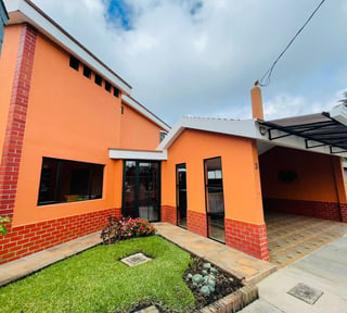 VENTA DE LINDA CASA - EL HORIZONTE, KM 15.8 CES