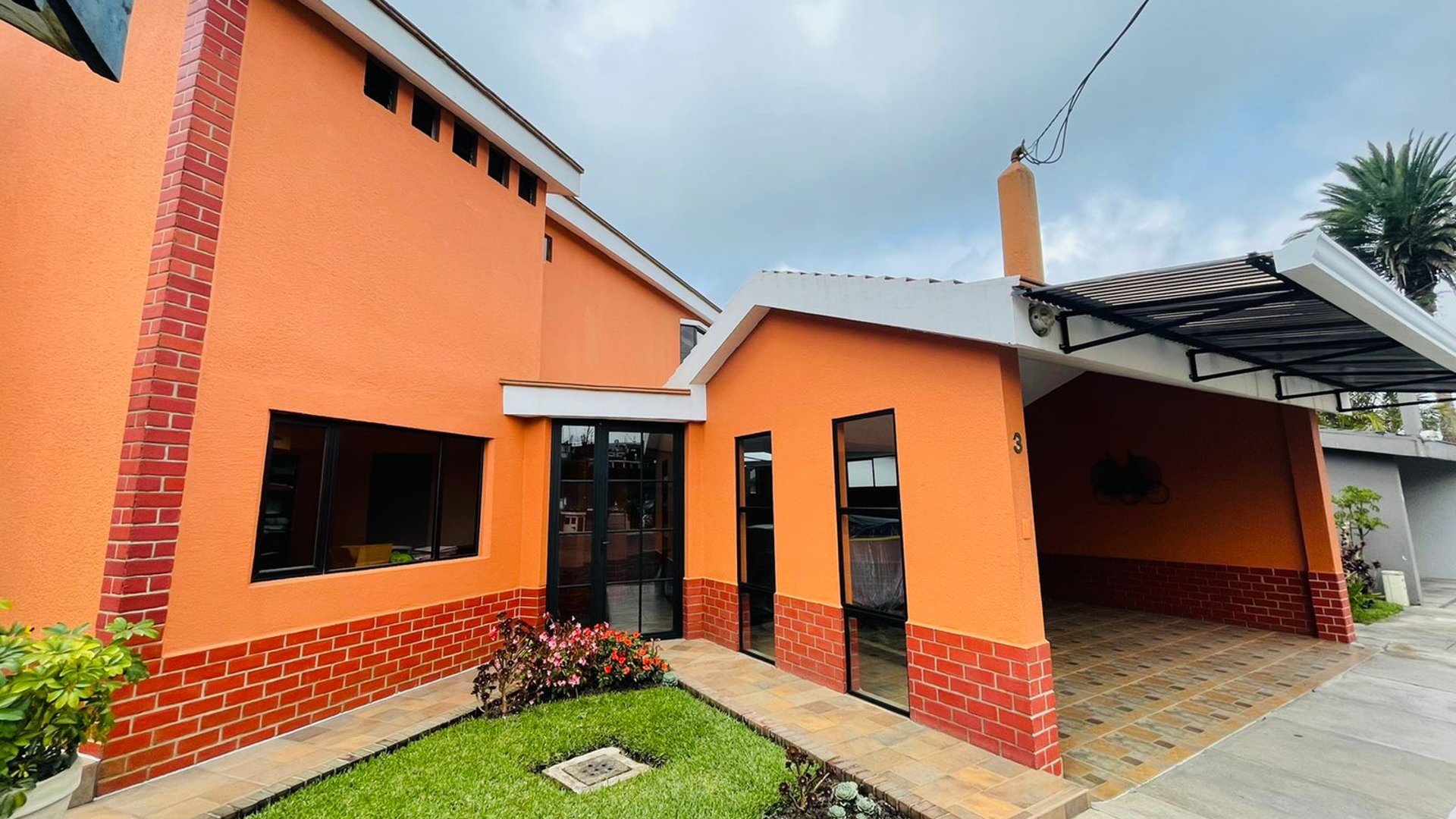 VENTA DE LINDA CASA - EL HORIZONTE, KM 15.8 CES
