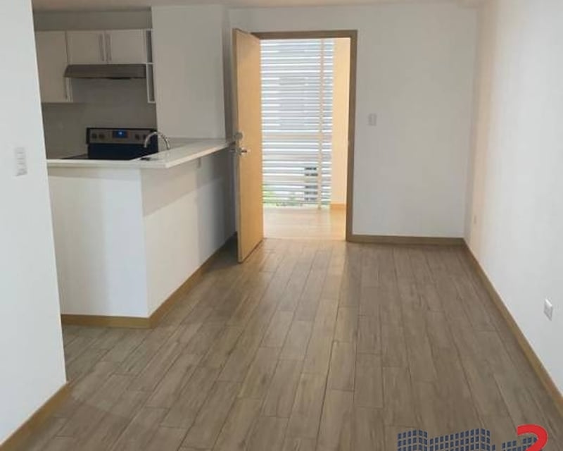 Apartamento en Renta, Zona 10 (R10452)