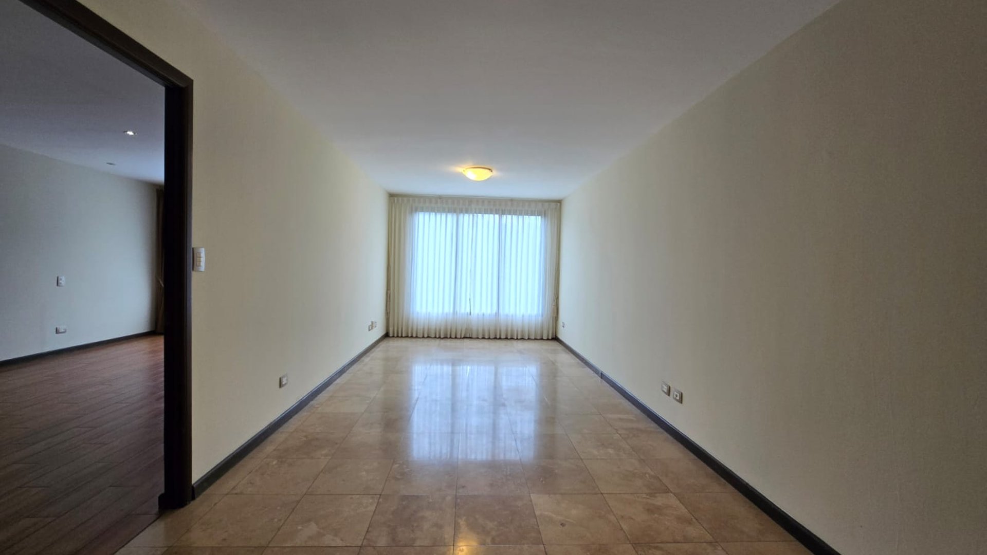 RENTA Apartamento Zona 16 La Montaña Edificio Santa Fe  - Miniatura 3