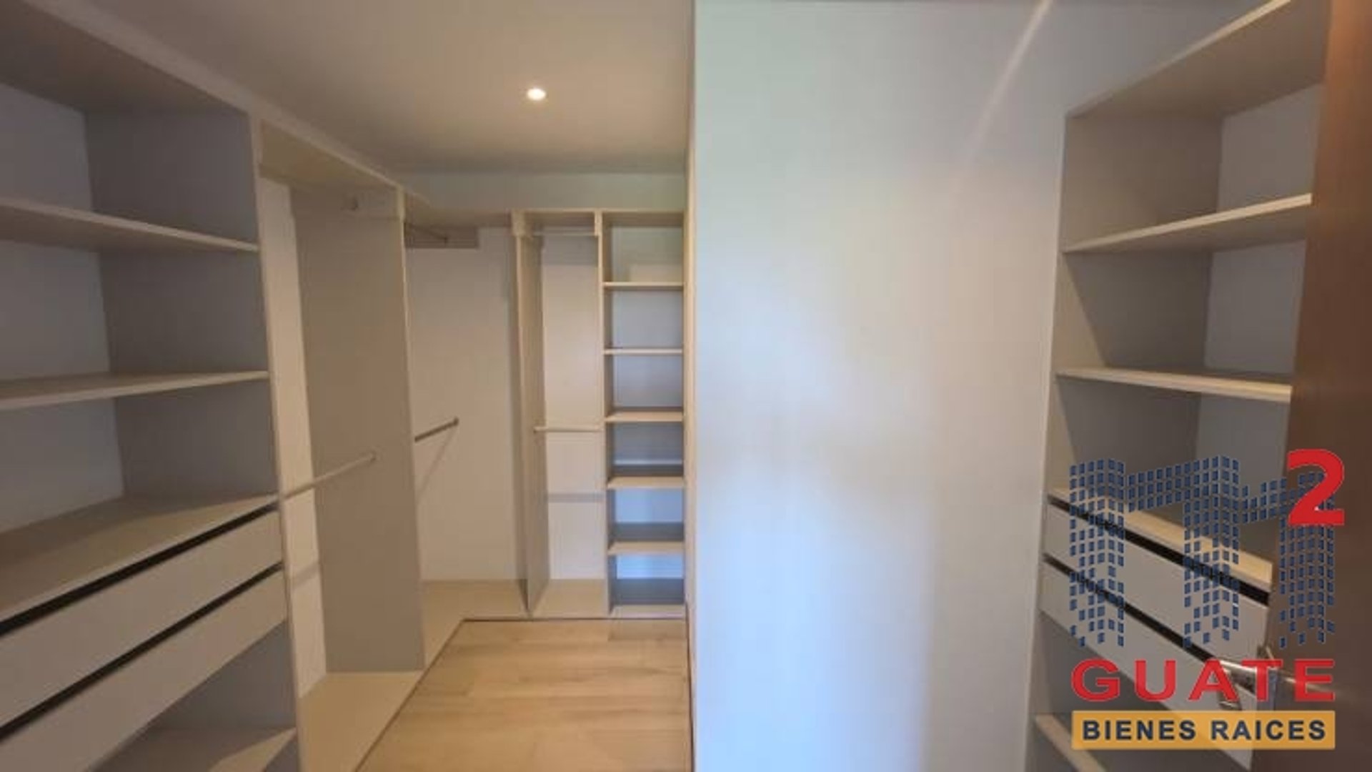Apartamento en Renta, Zona 10 (R10461) - Miniatura 7