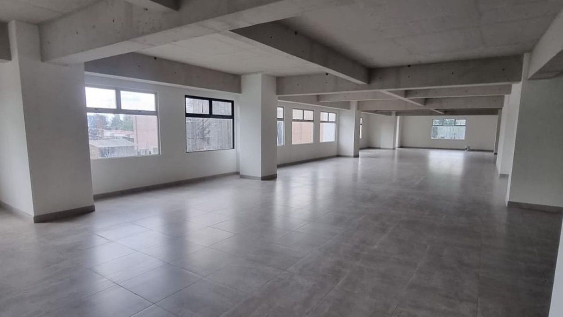 EDIFICIO EN VENTA para inversión  , zona 9 - Miniatura 6