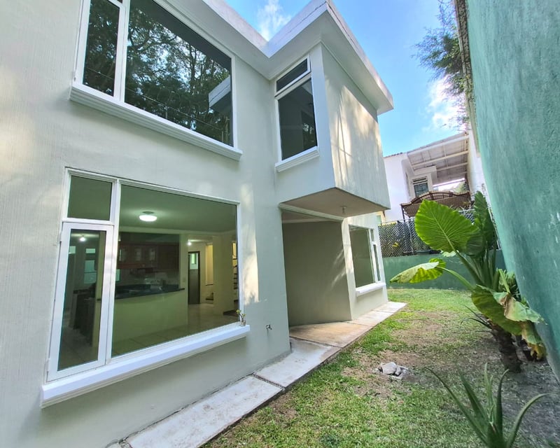 VENTA Casa Condominio Paseo Santa Luz Km. 21.5 a San José Pínula 