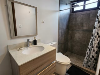 En Venta apartamentos en La Villa zona 14 Guatemala - 5