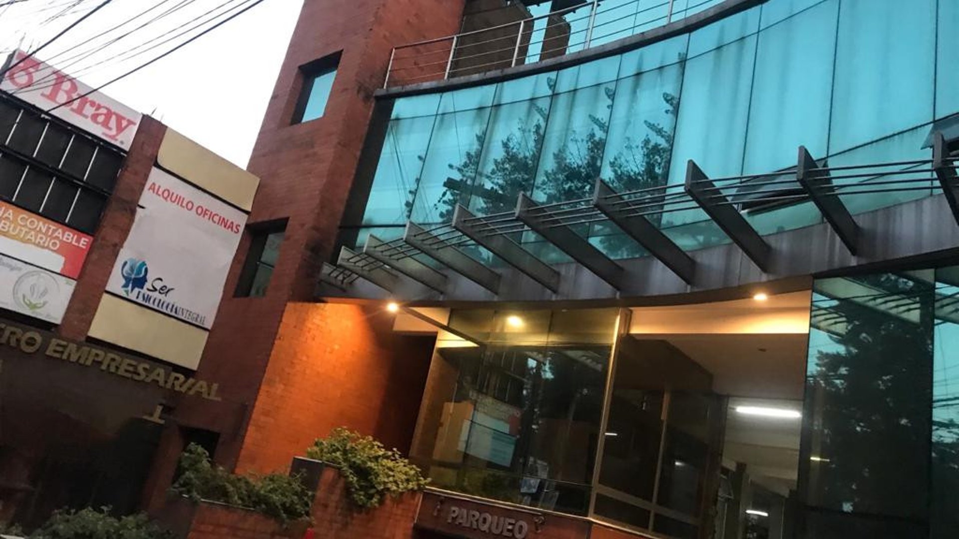 Oficina en Renta en Bulevar principal de San Cristóbal