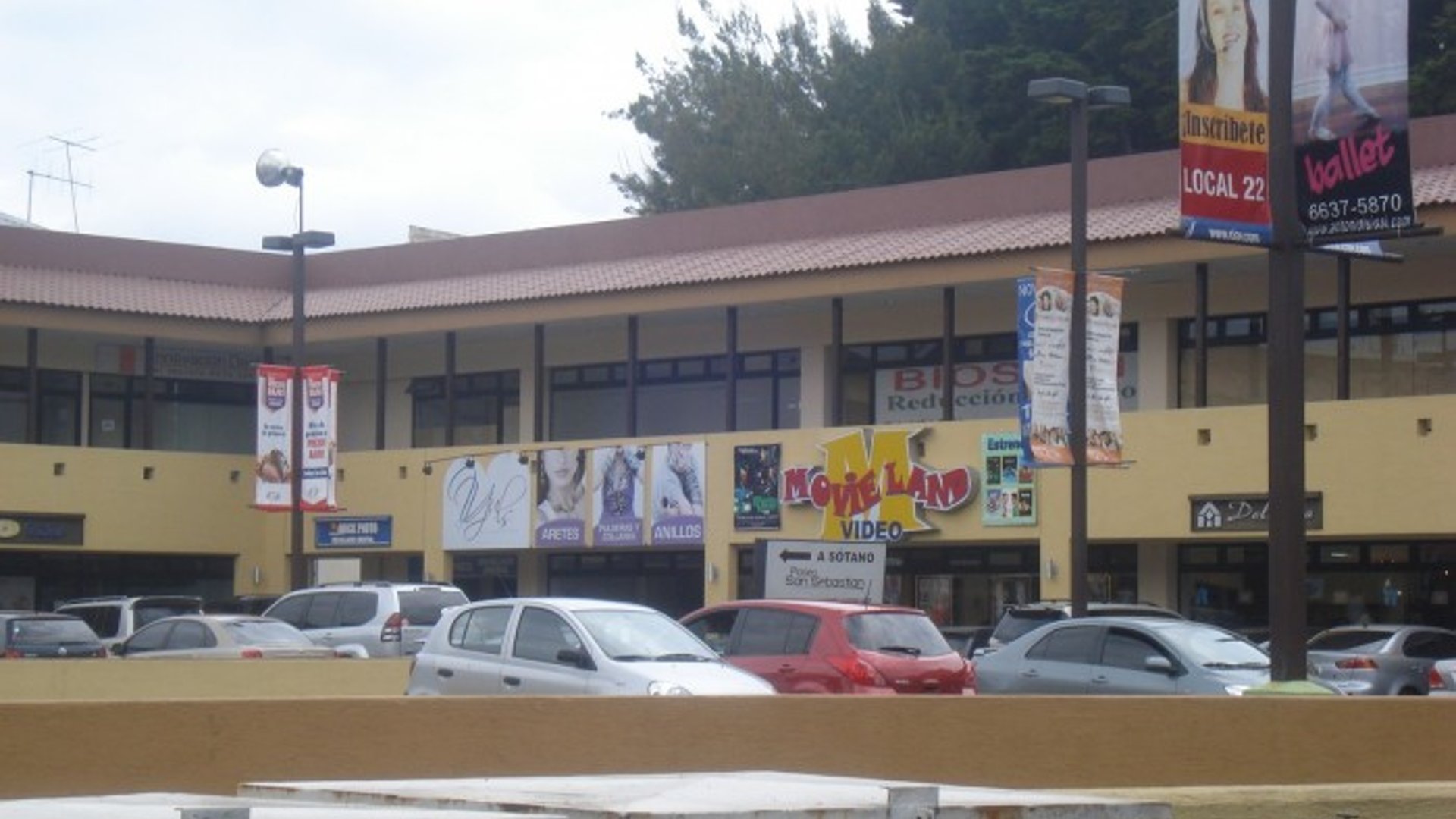 Se alquila local Comercial en Carretera a El Salvador