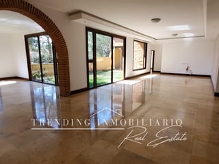 House for Sale Encinos de Cayalá, Zona 16 | 5 Bedrooms + 6 Parking Spaces - Image 4