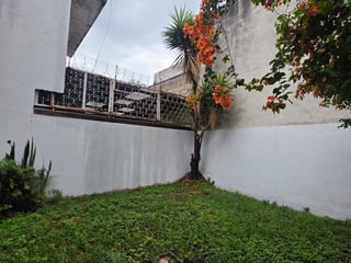 *Alquiler de casa ideal para oficina en Zona 11* - 5