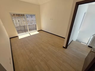 Casa con hab de servicio en venta Trivento KM18.5 CAES 4 habs Ref-5634 - 5