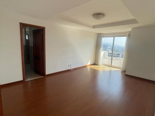 Bello  Apartamento En Renta En Botticelli, Zona 15 - 2