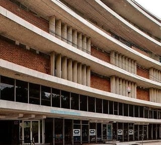OFICINA CORPORATIVA EN VENTA DE 750 M² | EDIFICIO ETISA, ZONA 9 – PLAZA ESPAÑA