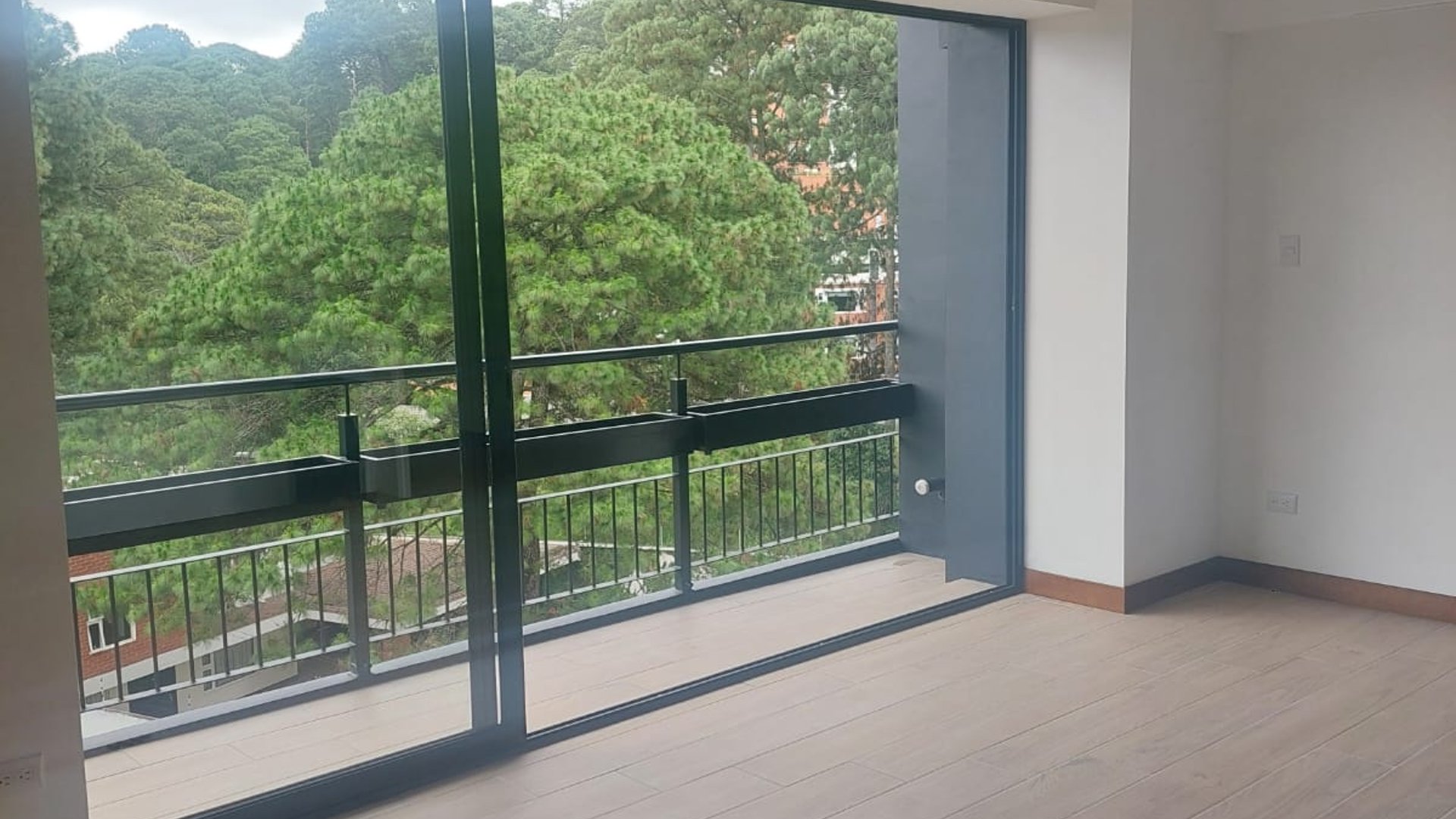 ALQUILER DE APARTAMENTO PARA ESTRENAR - VILABOSQUE 34, ZONA 16