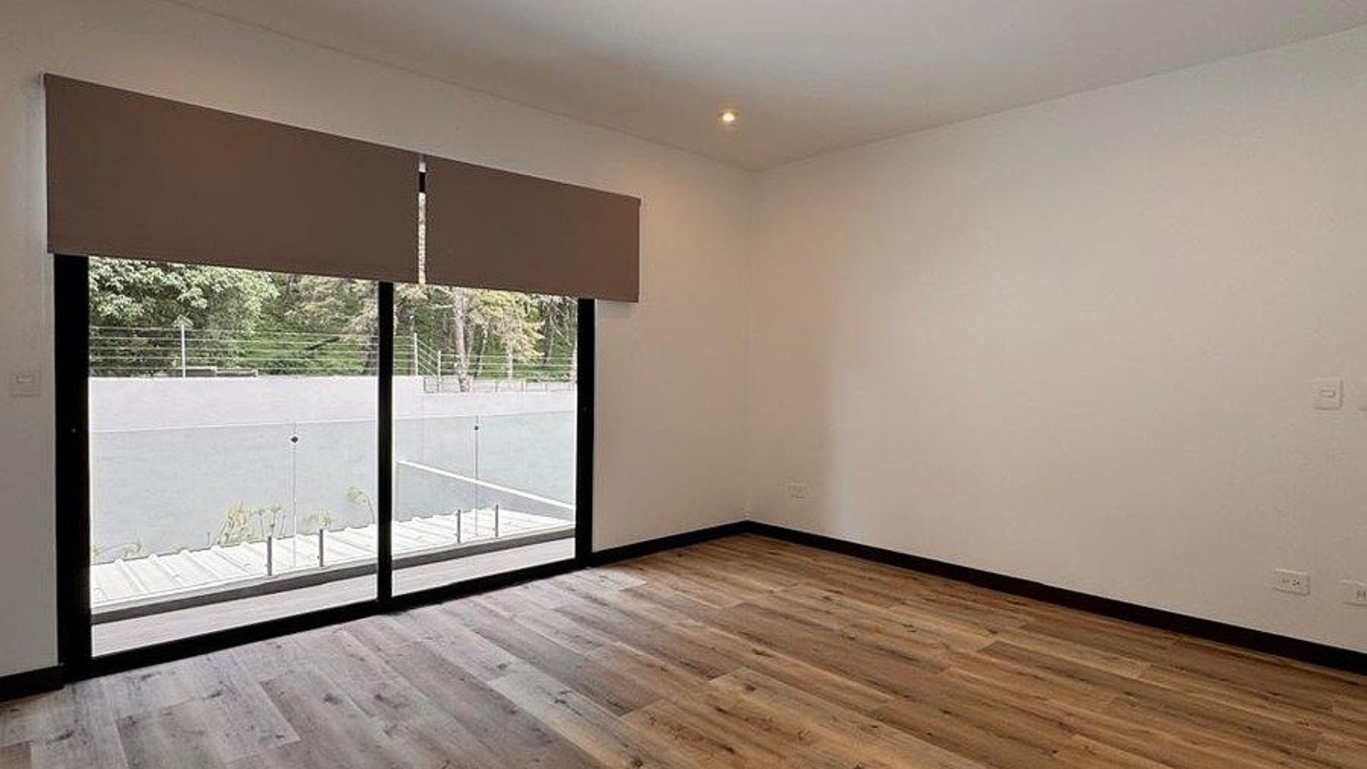 Casa en Renta en Lugana de San Isidro, Zona 16 - Miniatura 5