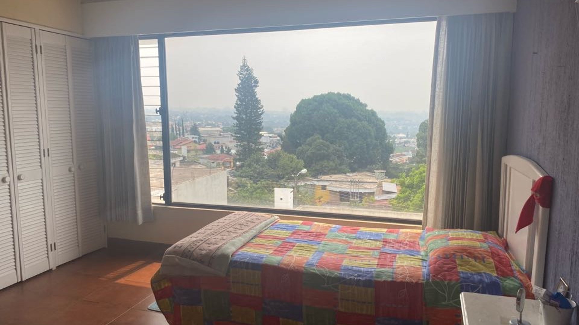 AMPLIA CASA  EN VENTA EN BALCONES DE SAN CRISTOBAL  - Miniatura 9