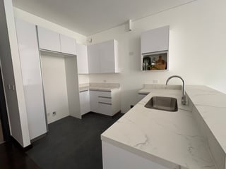 Apartamento en Nogales de Cayalá, zona 16 - 4