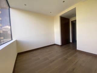 Apartamento en Venta Edificio Milenia, zona 10  - 5