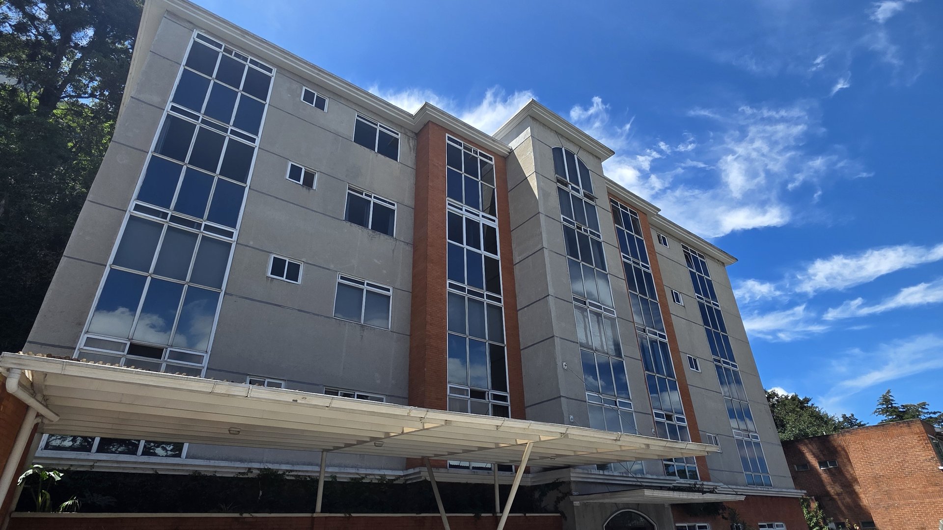 Apartamento en Venta y Renta cercano Z.15 Guatemala