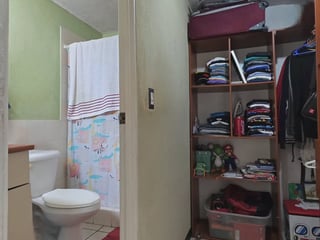 Casa en venta en San Cristobal Mixco sector A3 - 4