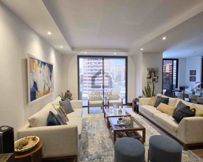 Apartamento en venta, Edificio Vistana, zona 14
