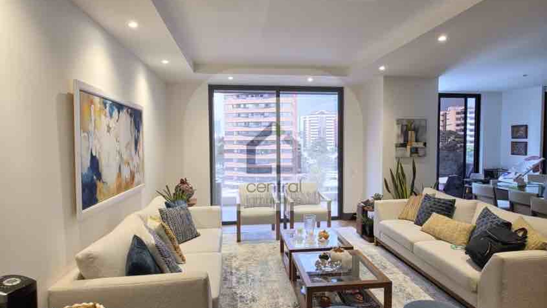 Apartamento en venta, Edificio Vistana, zona 14