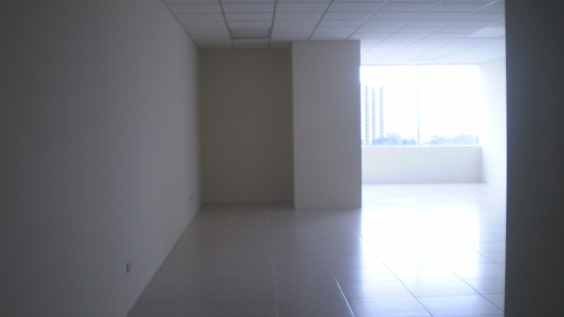 En Alquiler Oficina Zona Pradera con 78.59m2 en Zona 10 - Miniatura 8