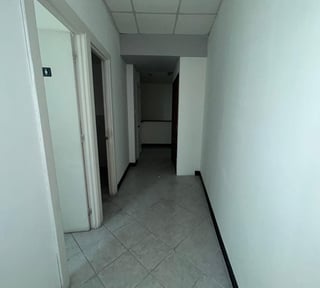 VENTA Oficina Zona 14 Europlaza  - Miniatura 14