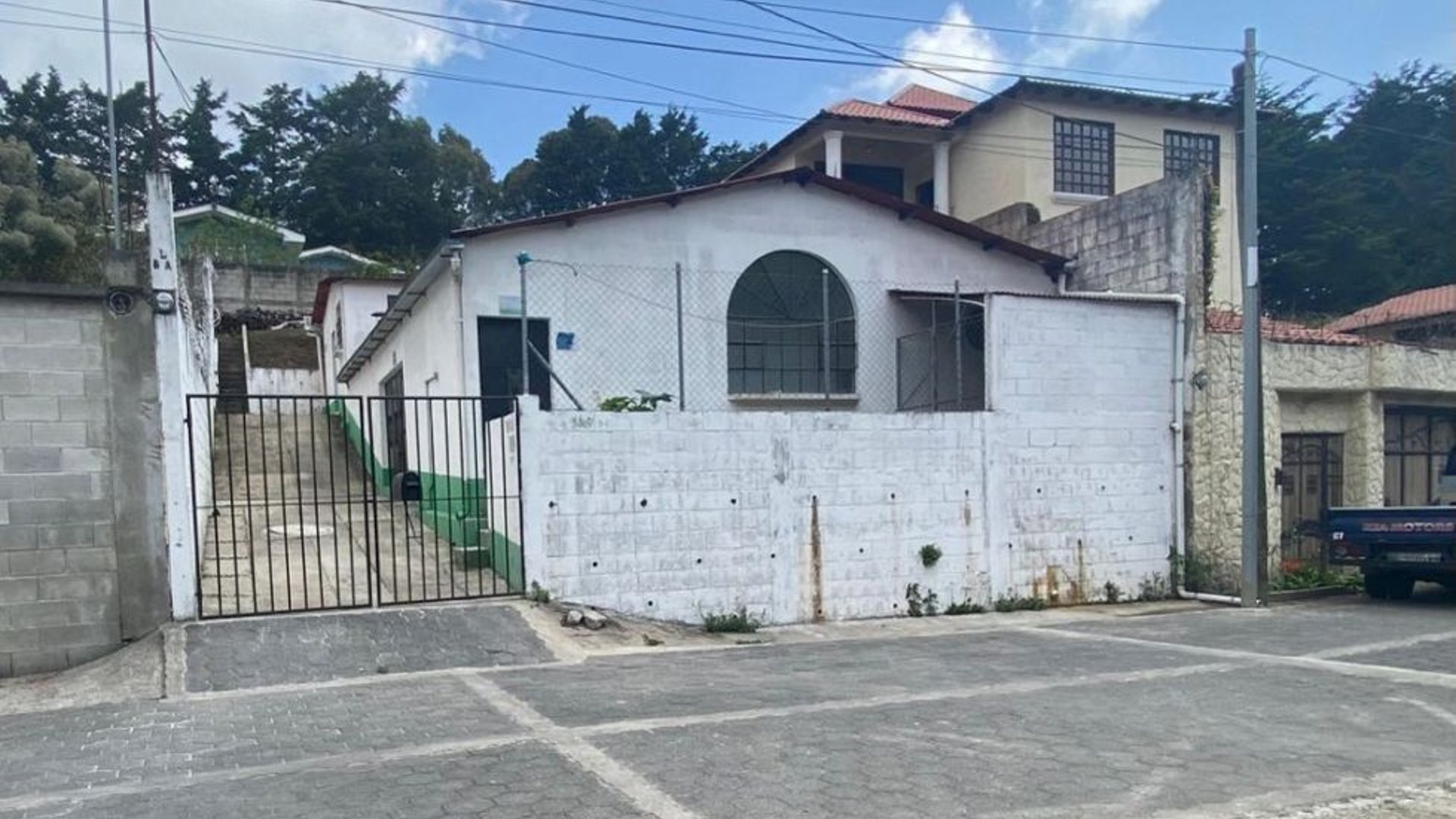 BODEGA en Venta o Renta Km 16.5 CAES