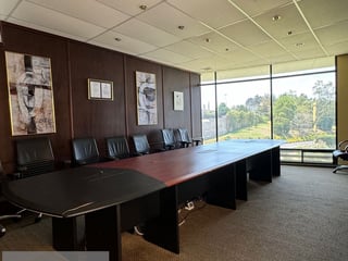 2 Edificios en Renta ideal para Universidades, Call Center u Oficinas CAES - Image 13