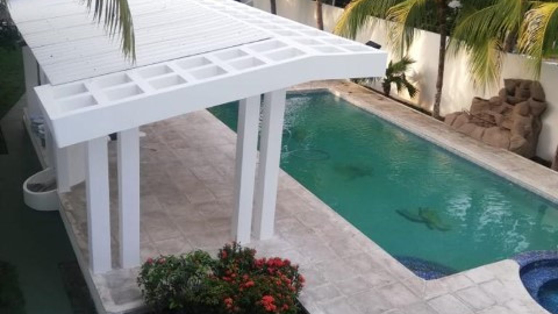 Casa en Venta en la Playa Puerto de San José Escuintla