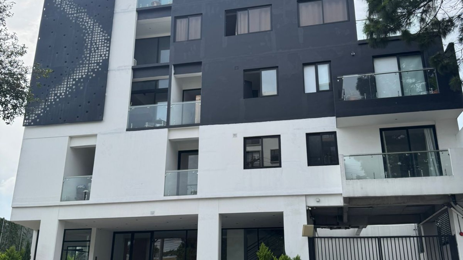 Apartamento en Alquiler Edificio AOKI, zona 14