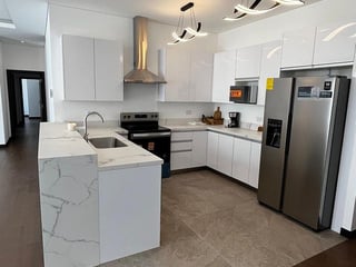 Apartamento en ALQUILER en Cayala - Image 2