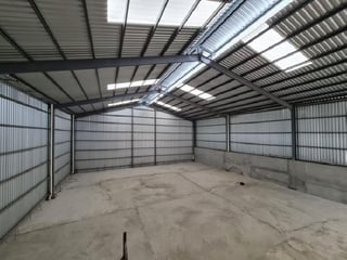 Ofibodega en Alquiler en condominio con garita Z6 - 5