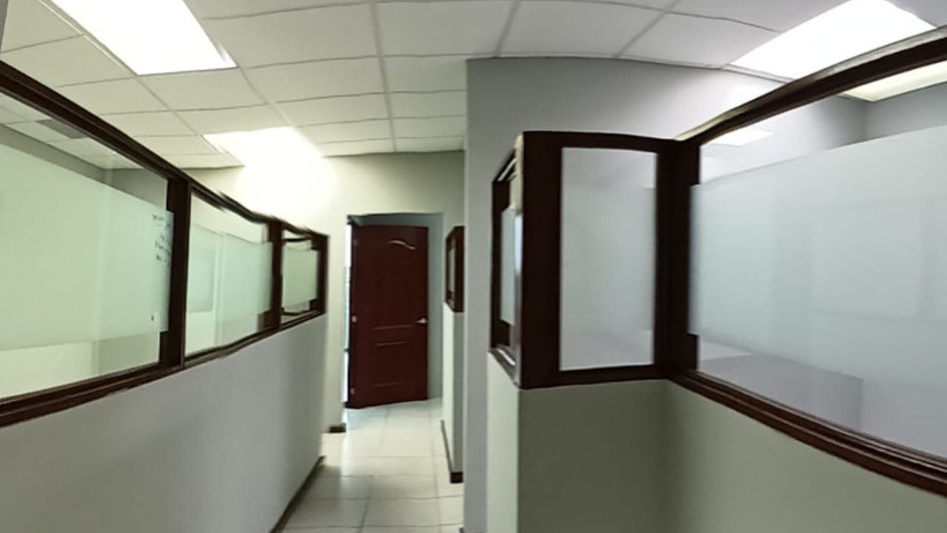 Oficina Tabicada En Venta en Zona 10 INVERSION
