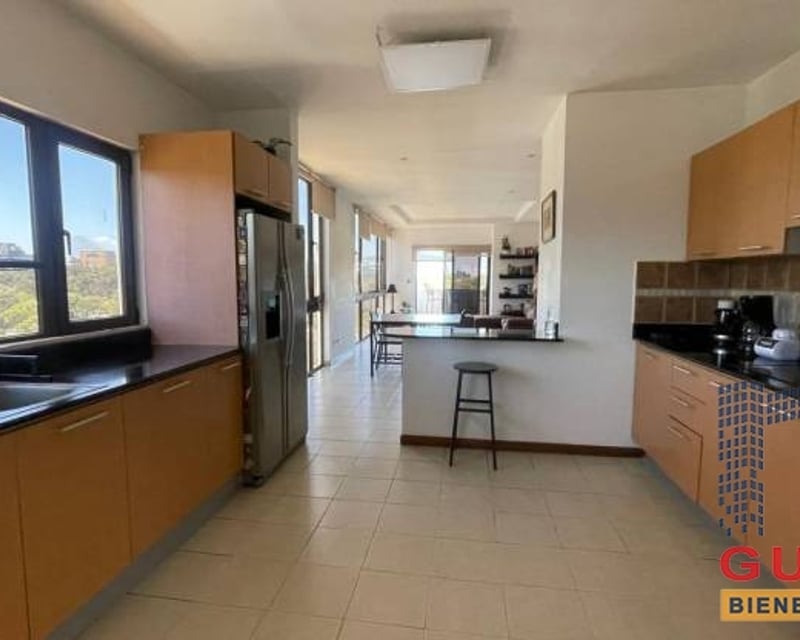 Apartamento en Renta, Zona 15 (R10325)