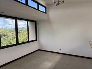 Vendo Casa en Muxbal REMATE BANCARIO  Enganche 5% Q.115,000 - 4