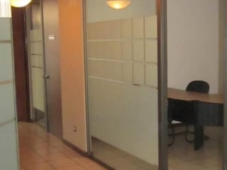 En Venta oficina construcción en zona 9 Reforma - 4
