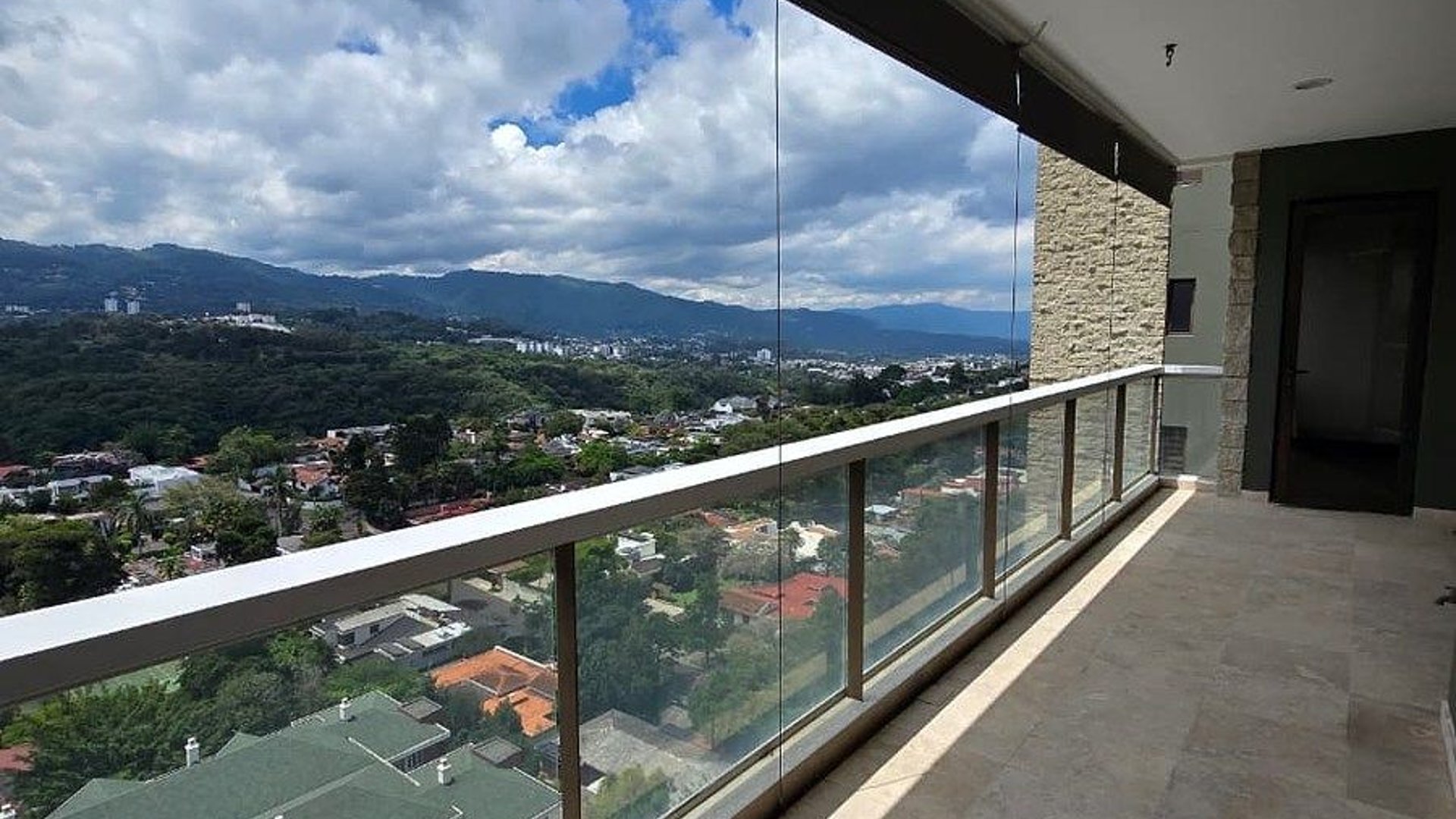 APARTAMENTO EN VENTA O RENTA , ZONA 14 - Miniatura 26
