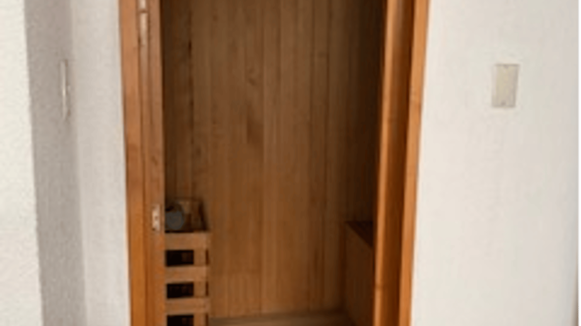 Vendo Espectacular casa en Zona 10 - Miniatura 17