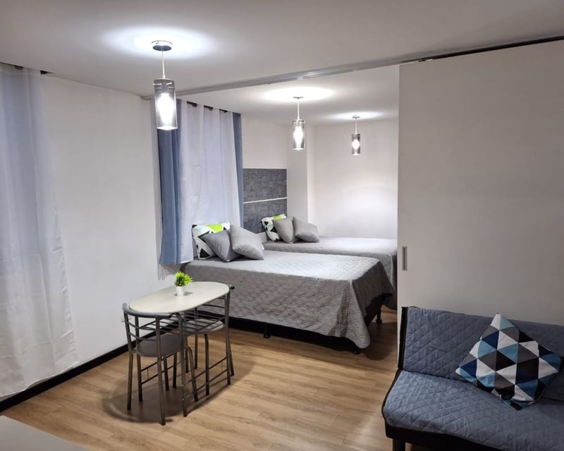 Alquiler de Estudio amueblado en Edificio Boutique 7-47 Zona 4 (B)